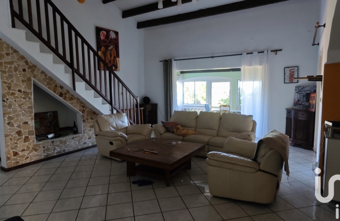 Vente Maison 220m&sup2; 5 pi&#232;ces Saint Gilles Les Hauts