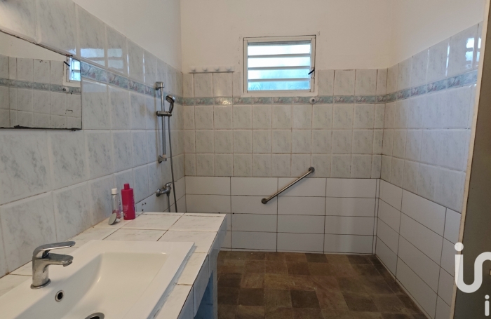 Vente Maison 220m&sup2; 5 pi&#232;ces Saint Gilles Les Hauts