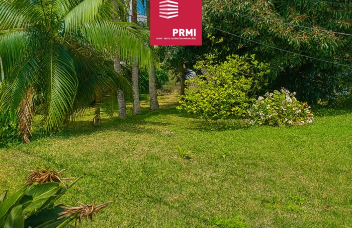Vente Terrain 440m² Petite île