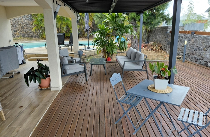 HAUT DE LA PLAINE, Villa F5, piscine, garage, sur 636m2 de terrain