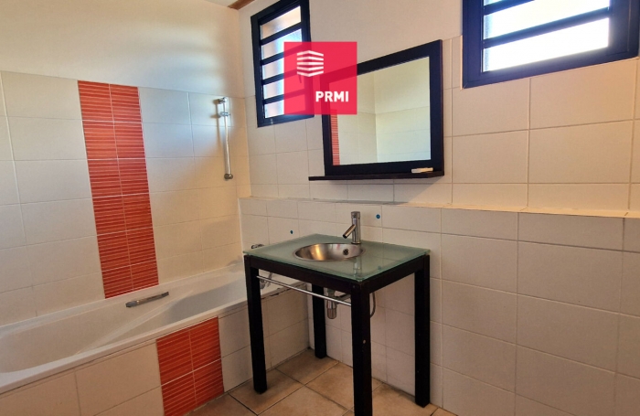 Vente Maison 97m² 5 pièces Saint Paul