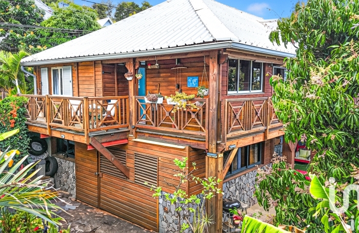 Vente Maison 180m&sup2; 7 pi&#232;ces Saint-Leu