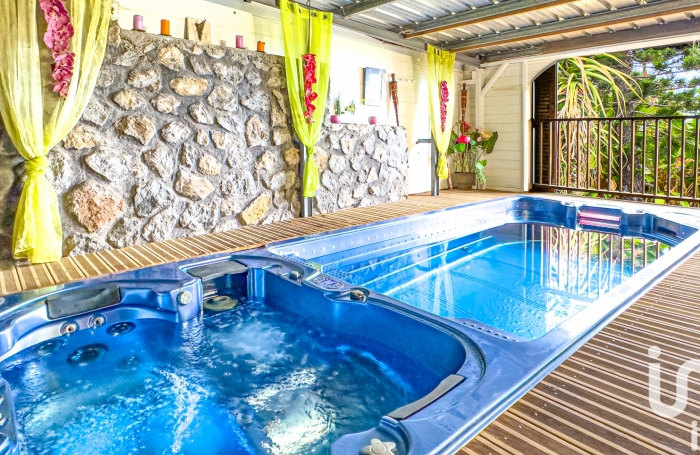 Vente Maison 180m&sup2; 7 pi&#232;ces Saint-Leu