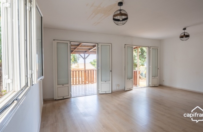 Vente Maison 72m&sup2; 3 pi&#232;ces Saint Paul