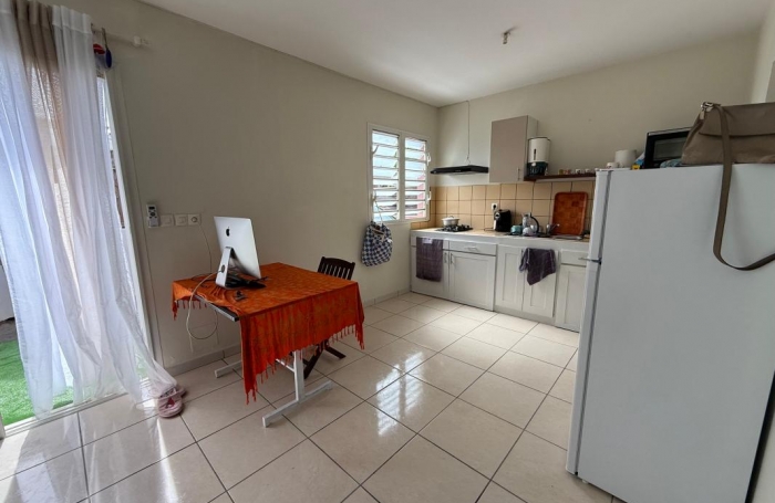 Vente Immeuble 125m&sup2; 7 pi&#232;ces Saint-Pierre