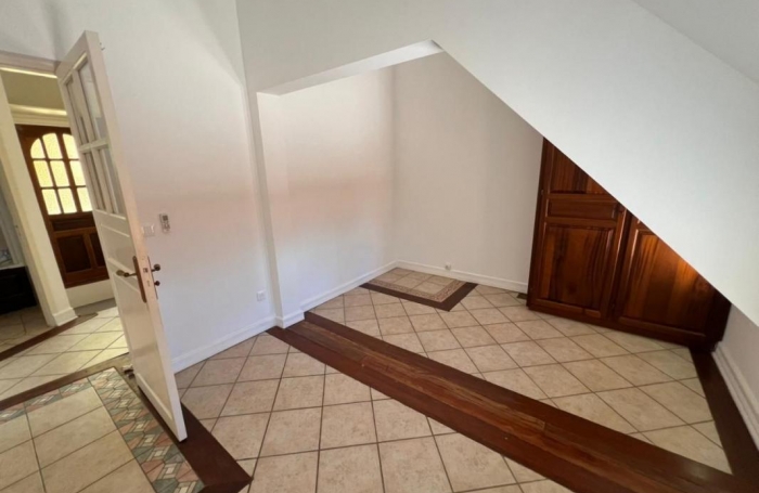 Location Maison 113.06m&sup2; 5 pi&#232;ces La Montagne