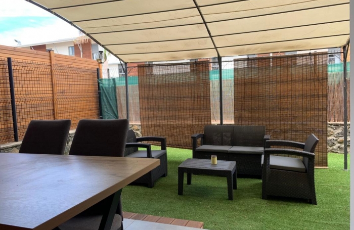 Vente Appartement 54m&sup2; 2 pi&#232;ces Saint Gilles les Bains