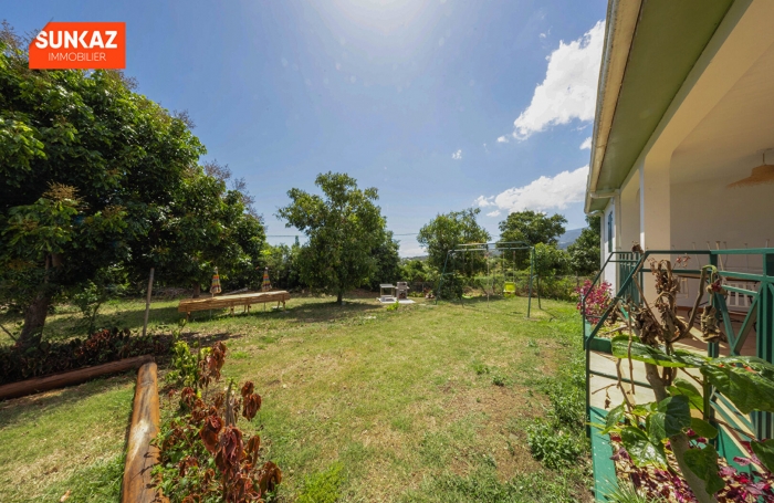 Location Maison 90m² 4 pièces Saint-Pierre