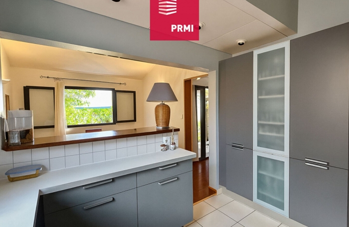 Vente Maison 167m&sup2; 6 pi&egrave;ces Saint Gilles les Bains