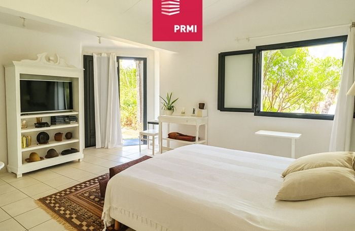 Vente Maison 167m&sup2; 6 pi&egrave;ces Saint Gilles les Bains