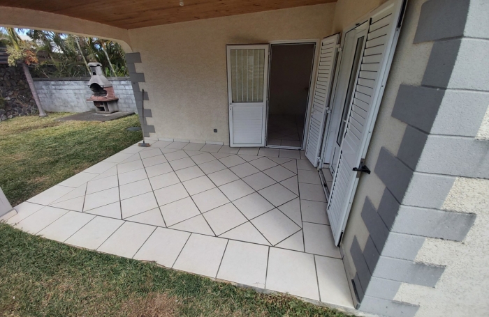 Location Maison 95m&sup2; 4 pi&#232;ces Ravine des Cabris