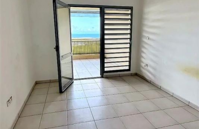 Vente Appartement 65.1m&sup2; 3 pi&#232;ces Sainte Marie