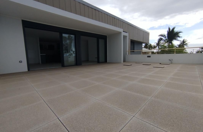 Location Appartement 94.6m&sup2; 4 pi&#232;ces Saint Gilles les Bains