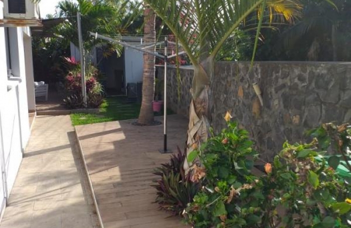 Location Maison 131.95m&sup2; 4 pi&#232;ces Ravine des Cabris