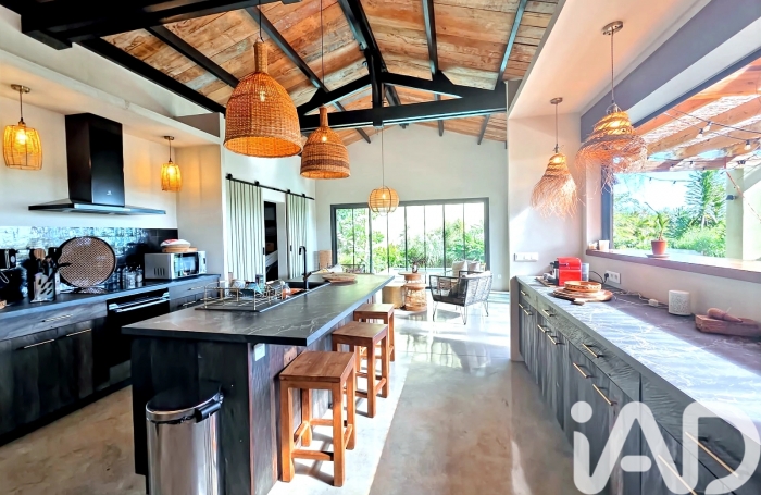 Location Divers 190m&sup2; 5 pi&#232;ces Saint Gilles les Bains