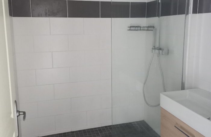 Location Appartement 57.8m² 3 pièces Saint-Benoît