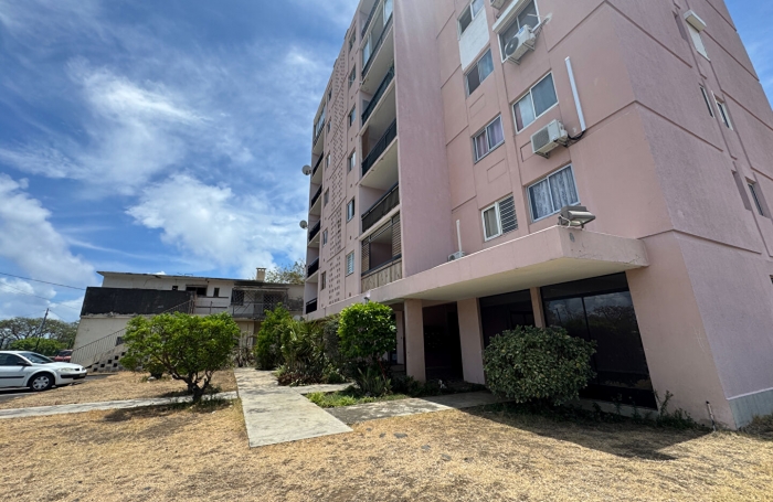 Vente Appartement 81.24m² 4 pièces Le Port