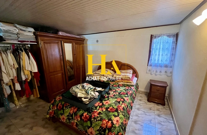 Vente Maison 257.7m² 12 pièces Saint Gilles Les Hauts