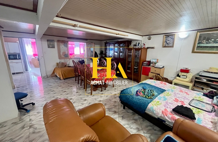 Vente Maison 257.7m² 12 pièces Saint Gilles Les Hauts