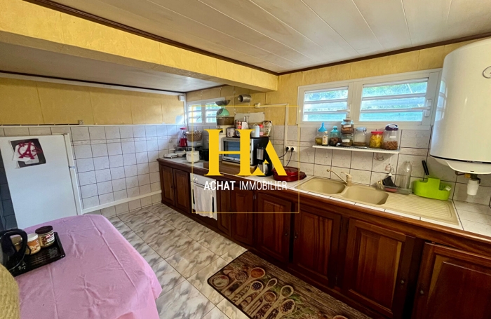 Vente Maison 257.7m² 12 pièces Saint Gilles Les Hauts