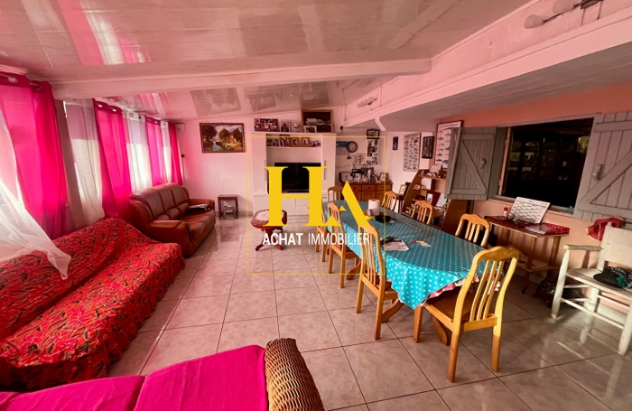 Vente Maison 257.7m² 12 pièces Saint Gilles Les Hauts