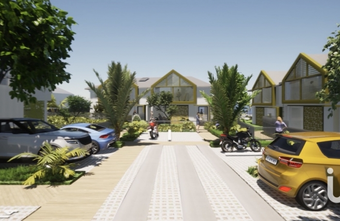 Vente Divers 99m&sup2; 4 pi&#232;ces Saint Gilles les Bains