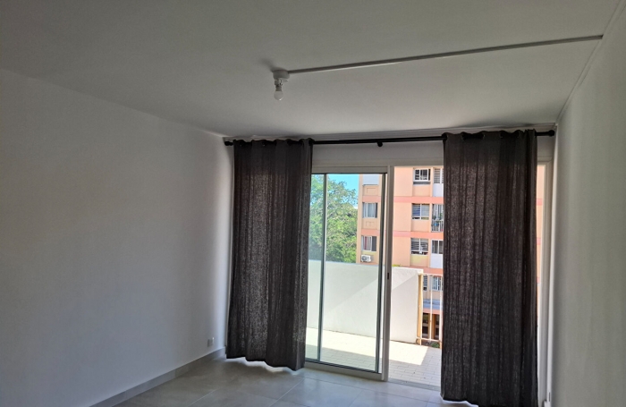 Location Appartement 59.47m&sup2; 3 pi&egrave;ces Saint Denis