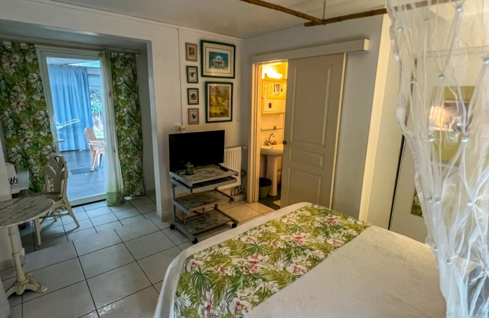 Vente Maison 681m&sup2; 17 pi&#232;ces Saint Gilles Les Hauts