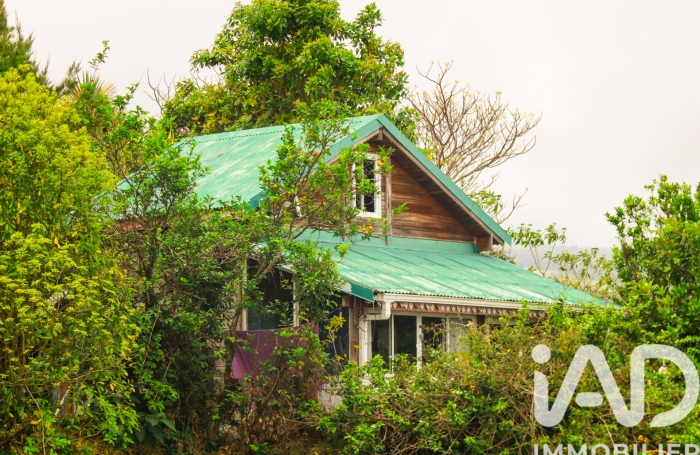 Vente Maison 681m&sup2; 17 pi&#232;ces Saint Gilles Les Hauts