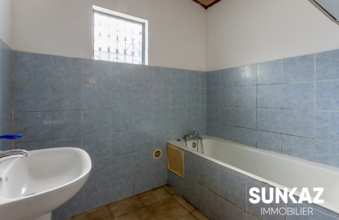 Location Maison 83m² 5 pièces Saint-Pierre