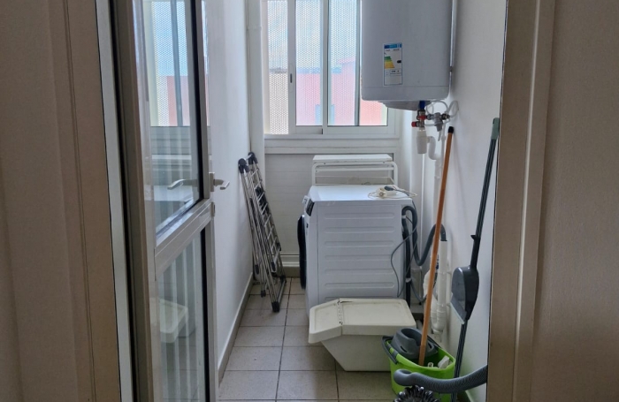 &Agrave; Saint-Denis, appartement meubl&eacute;  &agrave; louer pour famille avec enfant