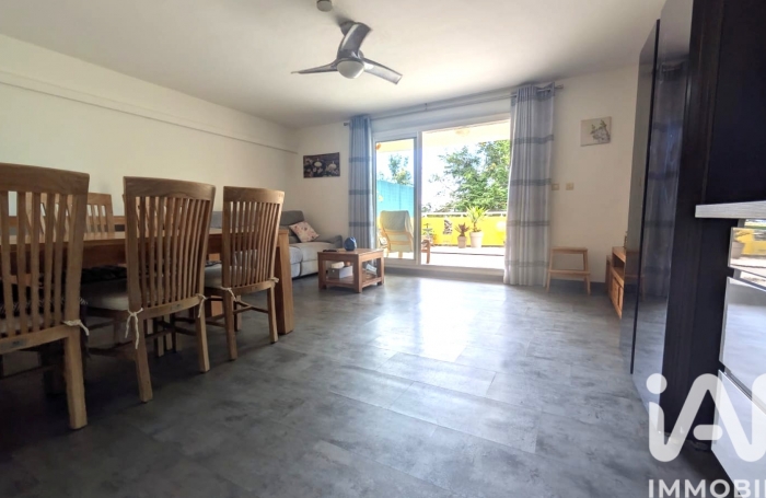 Vente Appartement 47m&sup2; 2 pièces Etang-Sale