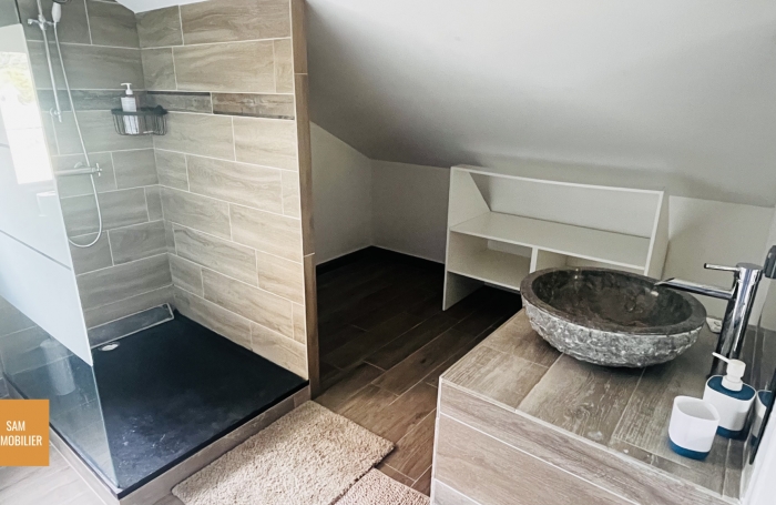 Maison 4 Chambres avec Jacuzzi et Vue Oc&eacute;an