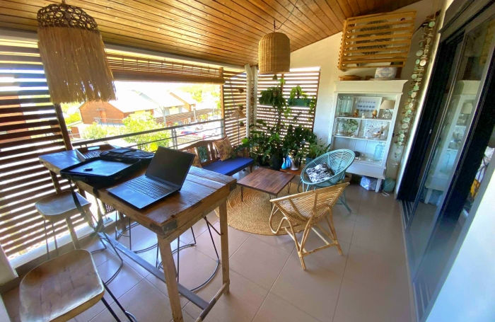 Vente Appartement 65.57m&sup2; 3 pièces Saint Gilles les Bains