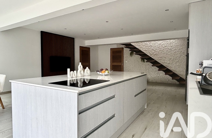 Vente Divers 140m&sup2; 5 pièces Le Tampon