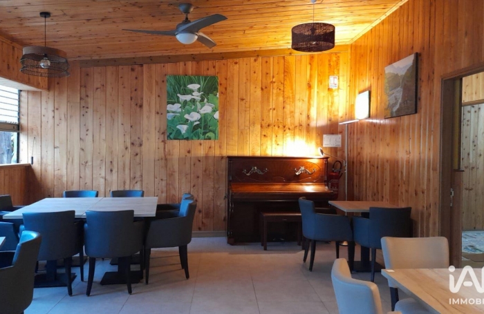 Vente Local commercial 344m&sup2; Etang-Sale