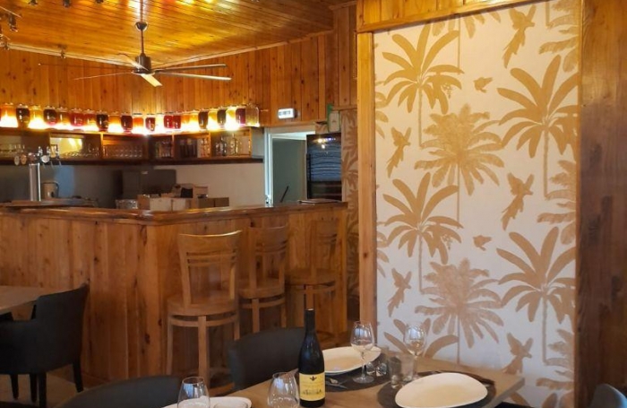 Vente Local commercial 344m&sup2; Etang-Sale