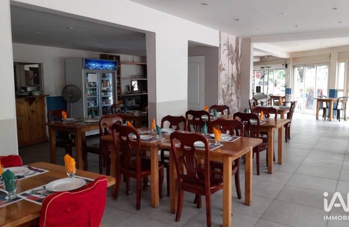 Vente Local commercial 344m&sup2; Etang-Sale