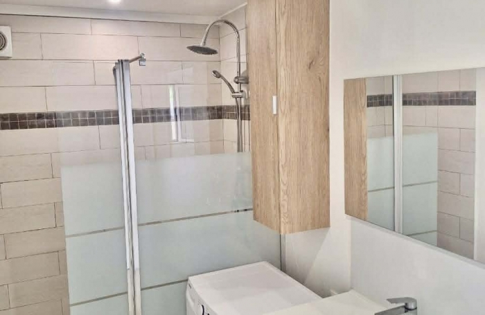 SAINT JOSEPH 97480 - VILLA F4 RENOVEE - FONCTIONNELLE ET LUMINEUSE - SECTEUR VERDOYANT