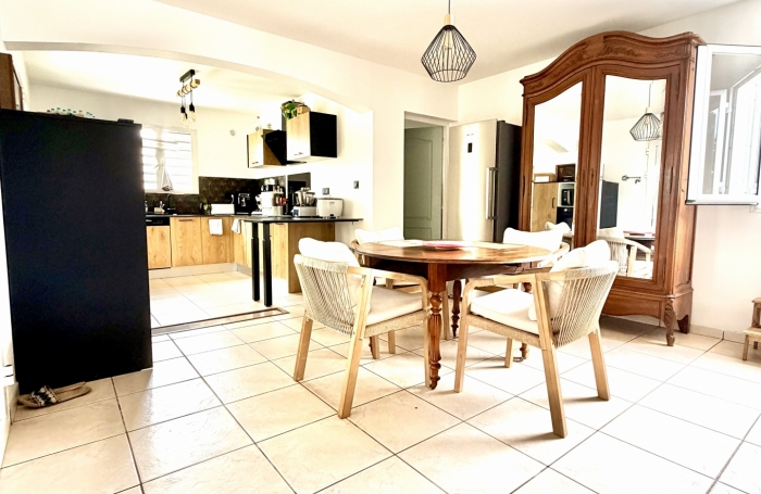 Vente Maison 97m&sup2; 4 pièces Sainte Anne