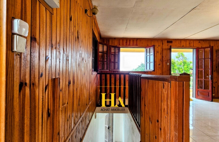Vente Maison 149m&sup2; 6 pi&egrave;ces Cilaos