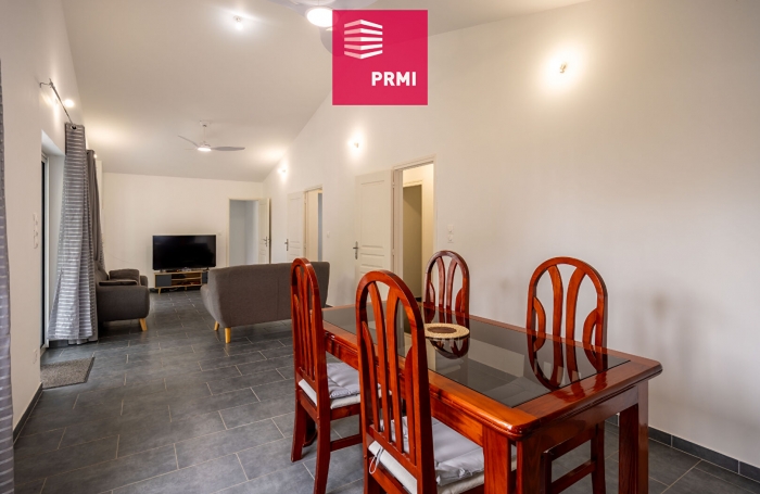 Vente Maison 105m&sup2; 5 pi&egrave;ces Petite &icirc;le