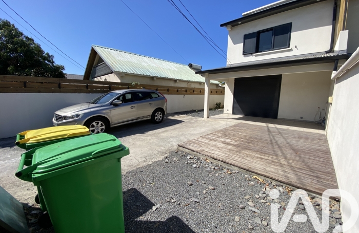 Vente Maison 75m&sup2; 5 pièces Saint Louis