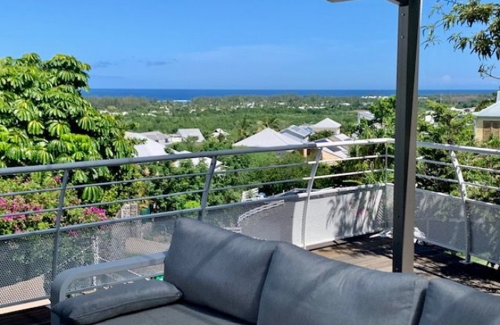 Vente Maison 193m&sup2; 6 pièces Saint Gilles les Bains