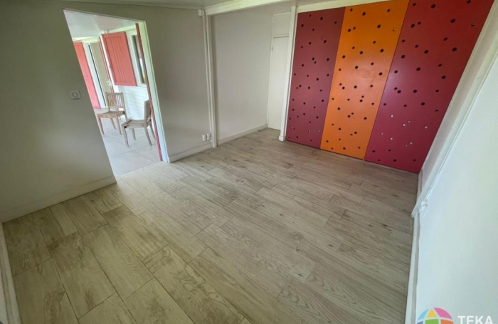 Vente Maison 94.32m&sup2; 5 pièces Saint Denis