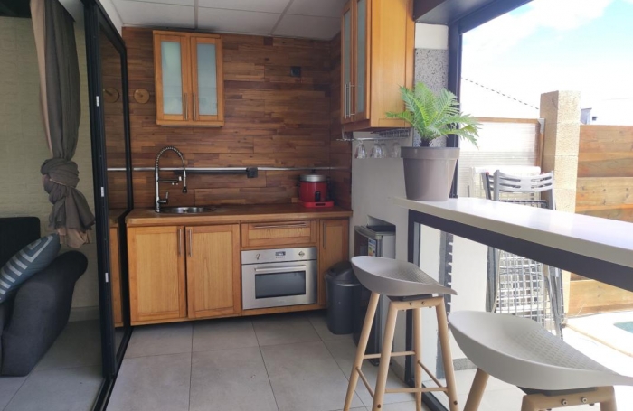 Vente Immeuble 120m&sup2; 6 pièces Saint-Pierre