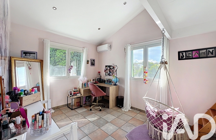 Vente Divers 202m&sup2; 6 pièces Le Tampon