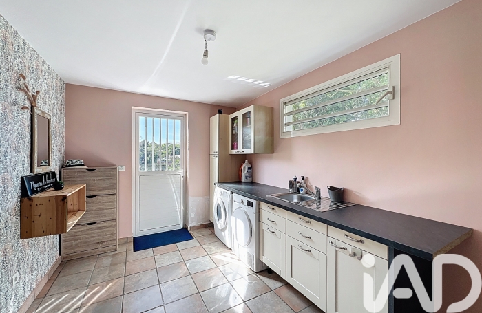 Vente Divers 202m&sup2; 6 pièces Le Tampon