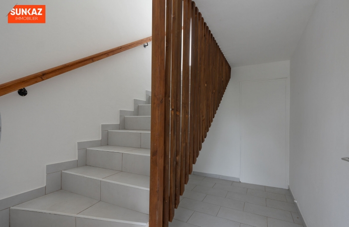 Location Appartement 90m&sup2; 4 pi&egrave;ces Le Tampon