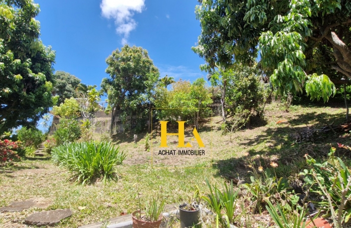 Vente Maison 122.63m&sup2; 7 pi&egrave;ces Saint Denis